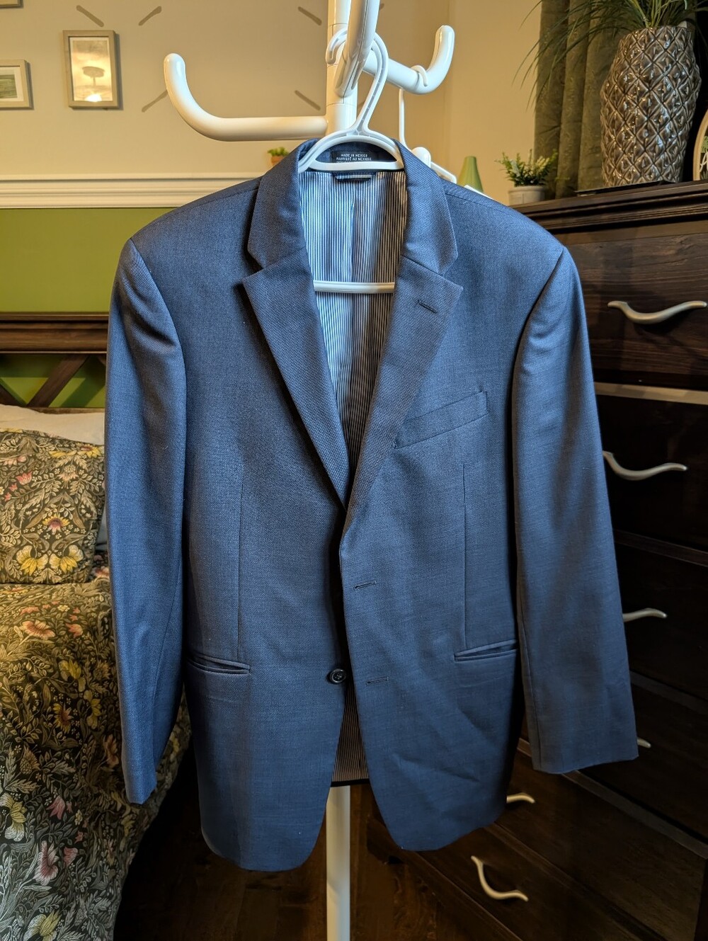 Tommy Hilfiger Suit